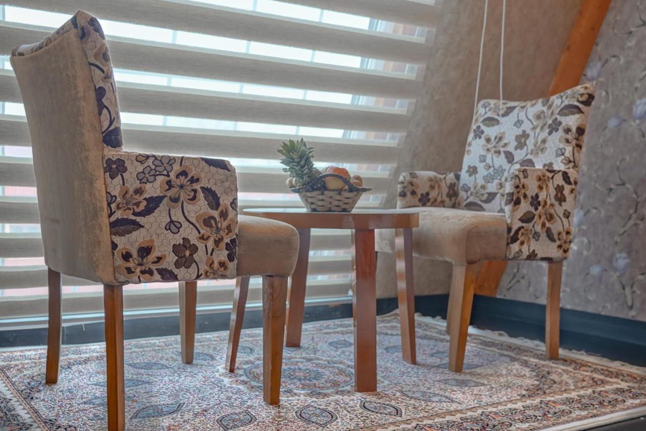 Hotel Rose Petal Srinagar Εξωτερικό φωτογραφία
