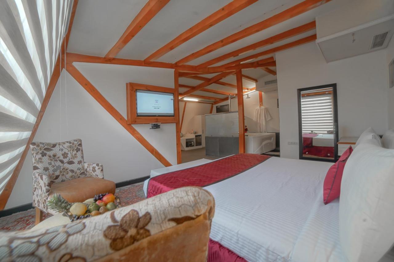 Hotel Rose Petal Srinagar Εξωτερικό φωτογραφία