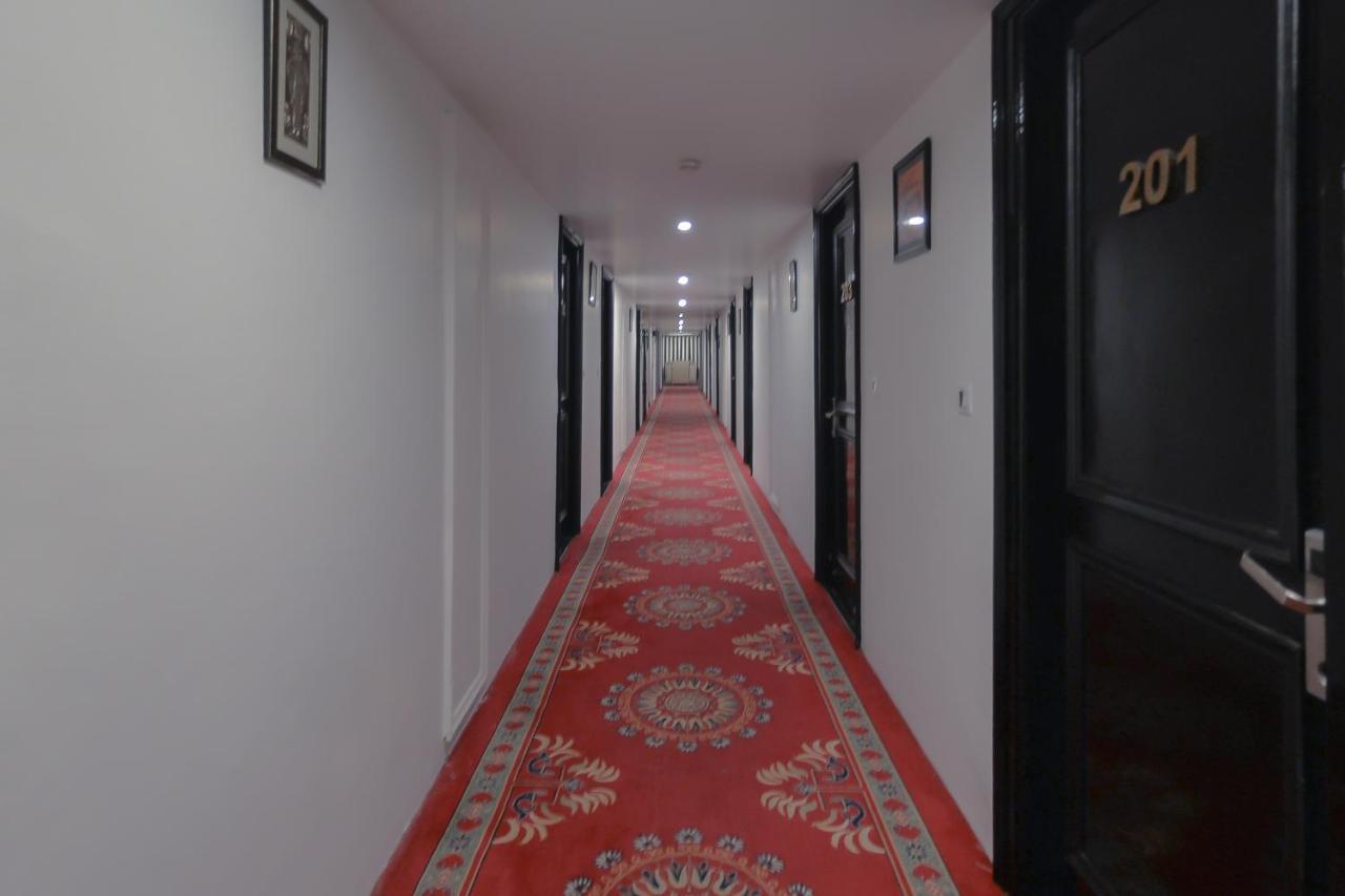 Hotel Rose Petal Srinagar Εξωτερικό φωτογραφία